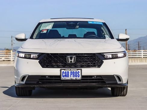Certified 2024 Honda Accord Touring image 4