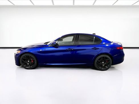 Used 2022 Alfa Romeo Giulia Ti image 24