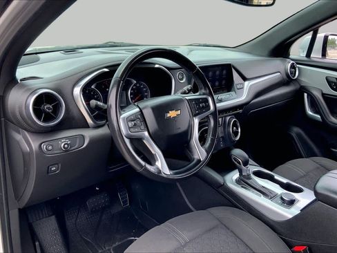Used 2021 Chevrolet Blazer LT FWD image 17