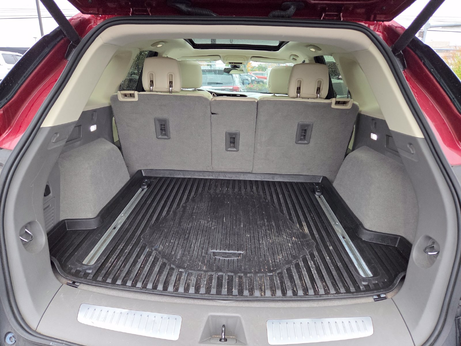Used 2018 Cadillac XT5 Luxury w/ Driver Awareness Package FWD image 22