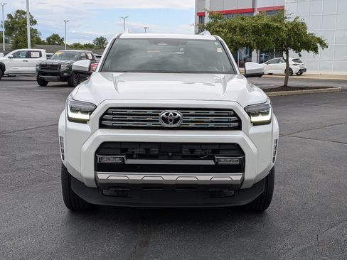 Certified 2025 Toyota 4Runner Limited AWD/4WD image 2