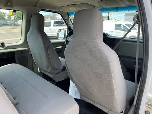 Used 2013 Ford E-350 and Econoline 350 XL image 16