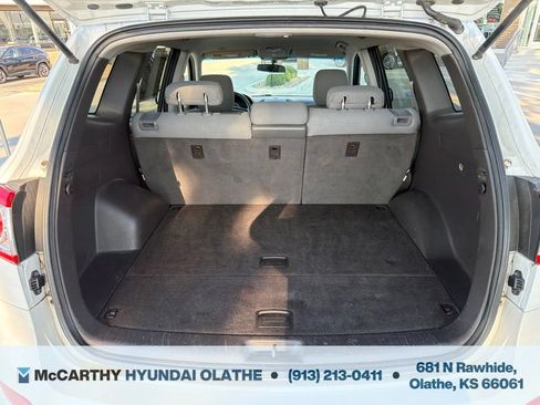 Used 2012 Hyundai Santa Fe GLS AWD/4WD image 17