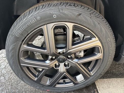 New 2026 Jeep Compass Latitude AWD/4WD image 30