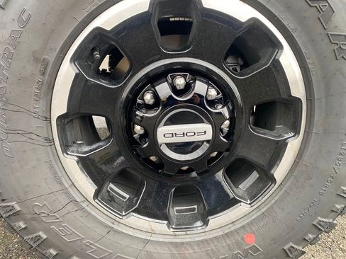 New 2026 Ford F250 XLT w/ Tremor Off-Road Package image 21