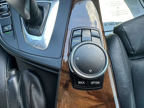 Used 2016 BMW 328i Gran Turismo xDrive AWD/4WD image 19