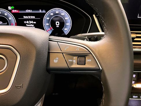 Used 2023 Audi Q5 2.0T Premium Plus w/ Premium Plus Package image 24