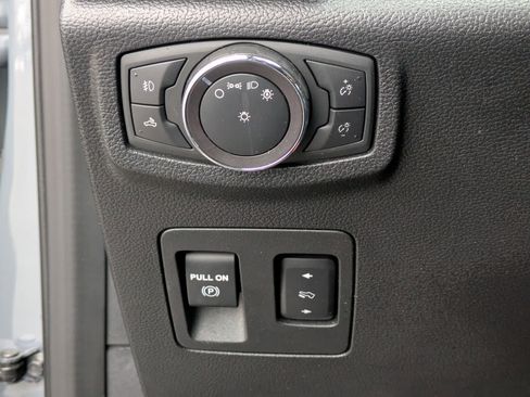 Used 2019 Ford F150 XLT w/ Equipment Group 302A Luxury image 21