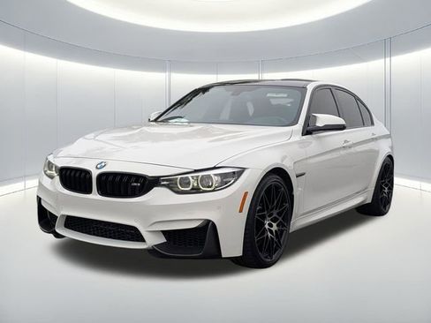 Used 2018 BMW M3 RWD image 2