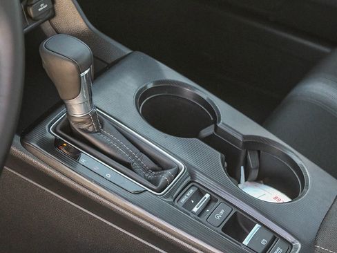 Certified 2024 Honda Civic Sport image 18