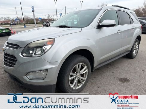 Used 2017 Chevrolet Equinox LT w/ Convenience Package image 1