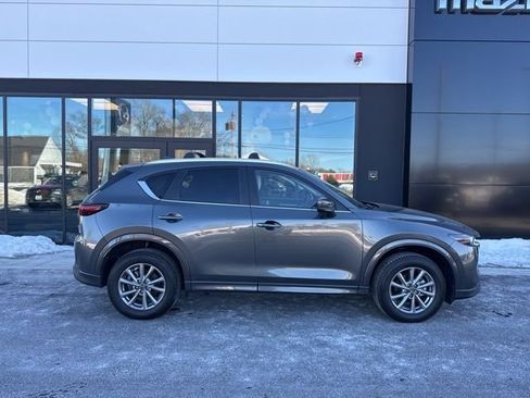Used 2025 MAZDA CX-5 AWD 2.5 S image 2