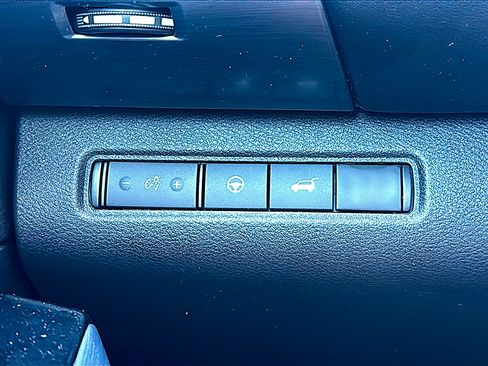 Used 2024 Nissan Pathfinder SL w/ SL Premium Package FWD image 38