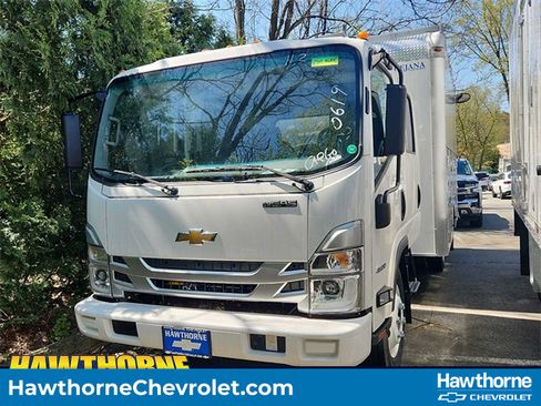 New 2024 Chevrolet Low Cab Forward image 1