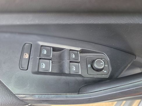 Used 2024 Volkswagen Jetta S FWD image 25