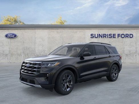 New 2026 Ford Explorer Active w/ Active Comfort Package image 1