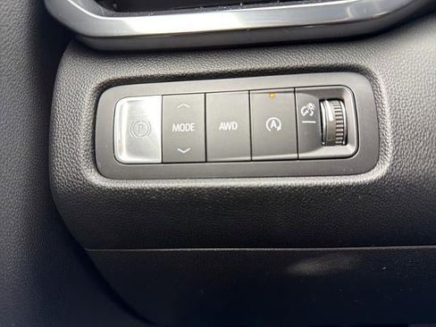 New 2026 GMC Acadia AT4 w/ Super Cruise Package image 31