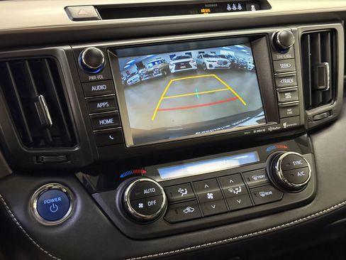 Used 2017 Toyota RAV4 Limited w/ Carpet Mat Package AWD/4WD image 28