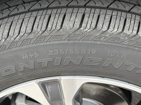 Used 2023 Acura RDX AWD w/ Advance Package image 3