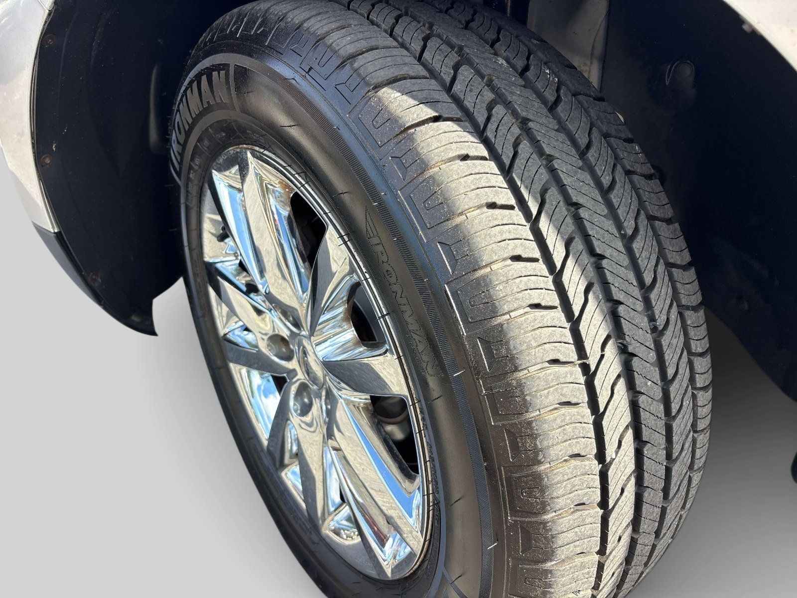 Used 2012 Ford Edge SEL AWD/4WD image 28
