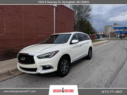 Used 2017 INFINITI QX60 Luxe
