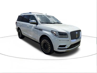 Used 2021 Lincoln Navigator Black Label w/ Cargo Convenience Package