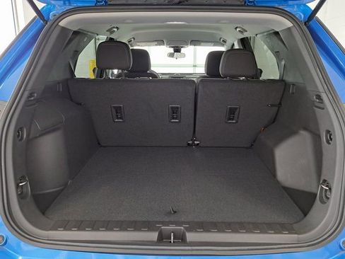 Used 2024 Chevrolet Equinox LS w/ LS Convenience Package FWD image 30