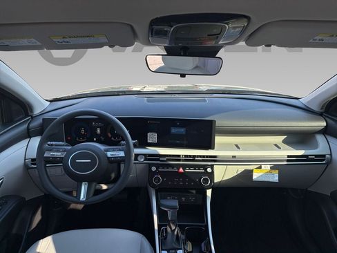 New 2026 Hyundai Tucson SEL image 2
