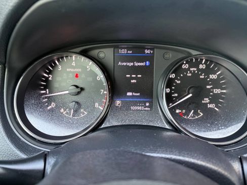 Used 2018 Nissan Rogue S FWD image 18
