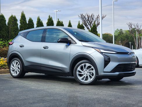 New 2027 Chevrolet Bolt LT image 2