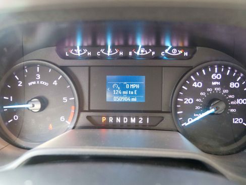 Used 2024 Ford E-350 and Econoline 350 Super Duty w/ Power Windows & Locks Group image 16