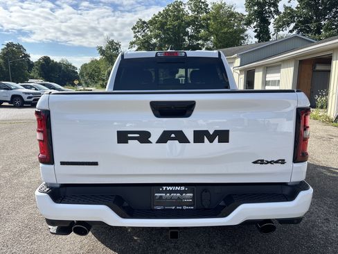New 2026 RAM 1500 Big Horn AWD/4WD image 5