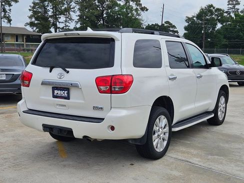 Used 2013 Toyota Sequoia Platinum RWD image 5