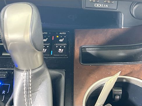 Used 2021 Lexus RX 350 AWD w/ Premium Package image 19