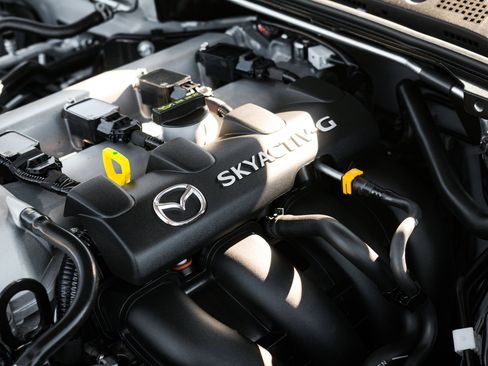 Certified 2025 MAZDA MX-5 Miata RF Grand Touring w/ Weather Package image 33