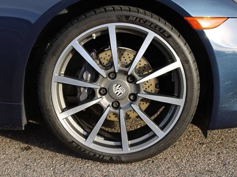 Used 2015 Porsche Cayman image 9