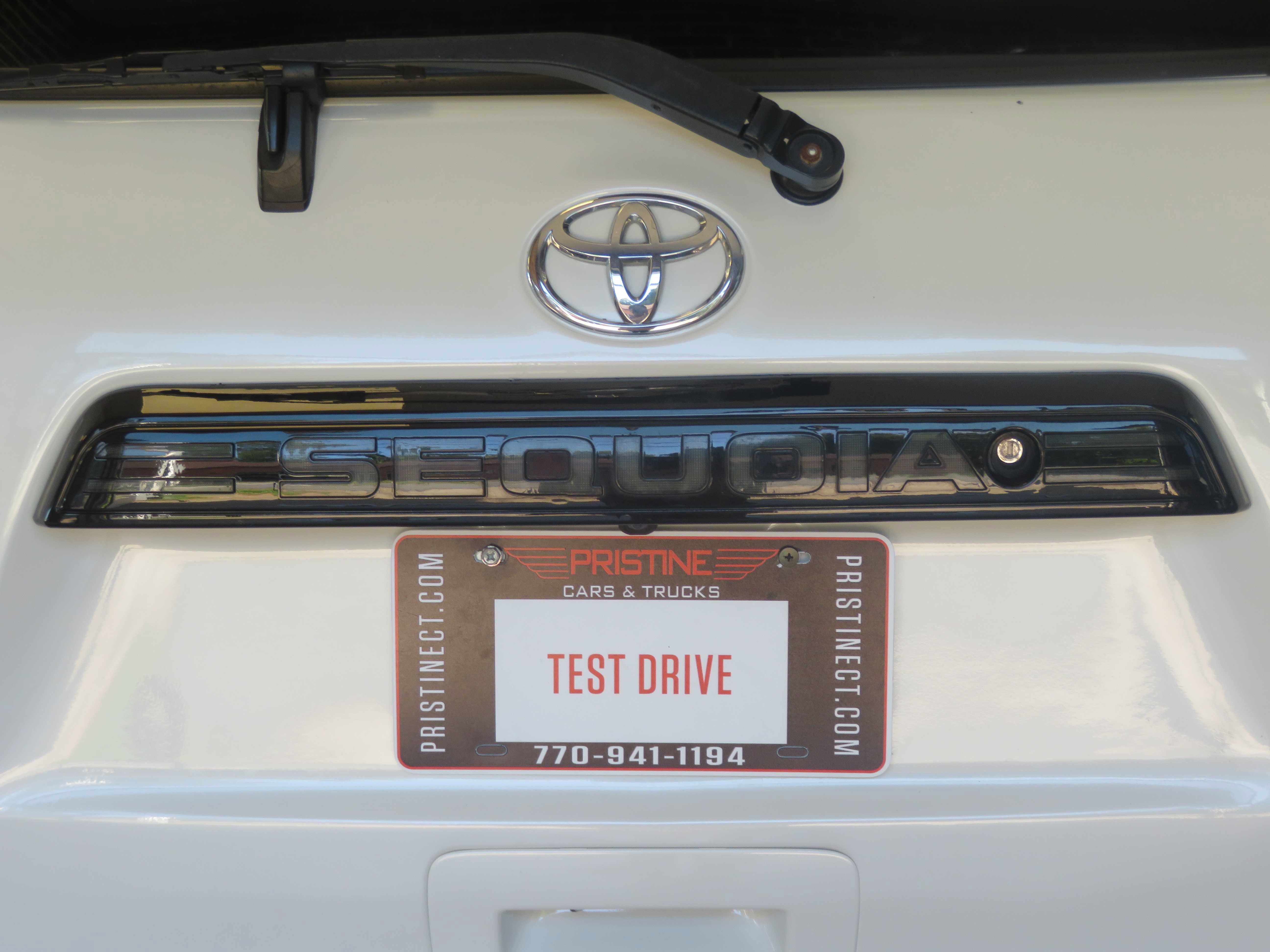 Used 2012 Toyota Sequoia Platinum AWD/4WD image 70