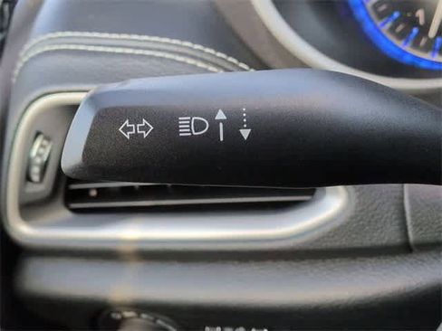 New 2026 Chrysler Pacifica Select image 31