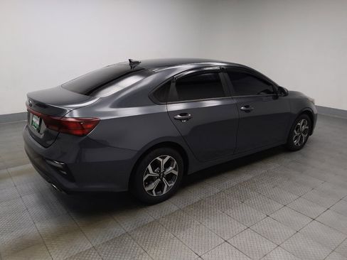 Used 2021 Kia Forte LXS FWD image 10