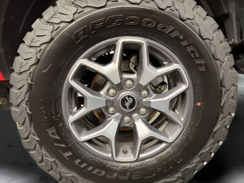Used 2024 Ford Bronco Badlands AWD/4WD image 7