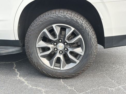 Used 2021 Chevrolet Tahoe LT RWD image 35
