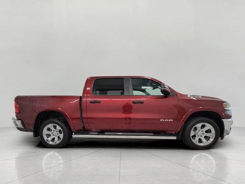 Used 2025 RAM 1500 Big Horn AWD/4WD image 39