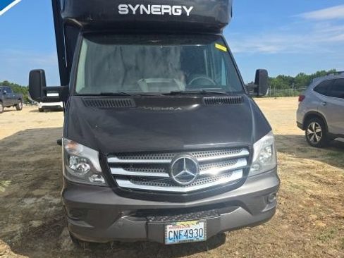 Used 2016 Mercedes-Benz Sprinter 3500 image 1