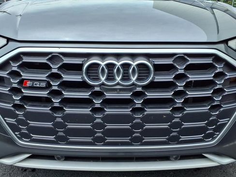 Used 2023 Audi SQ5 Premium Plus w/ Premium Plus Package image 9