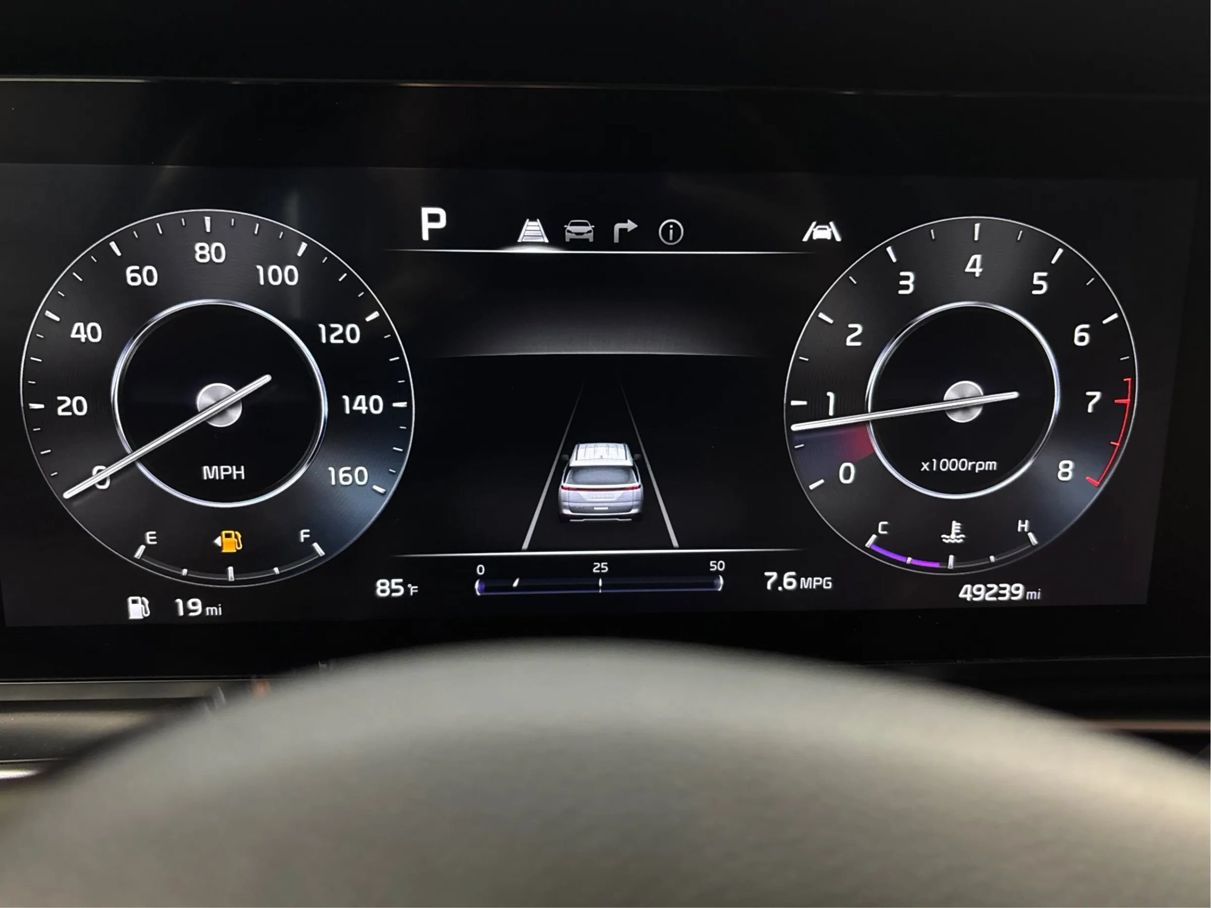 Used 2023 Kia Carnival SX Prestige FWD image 23