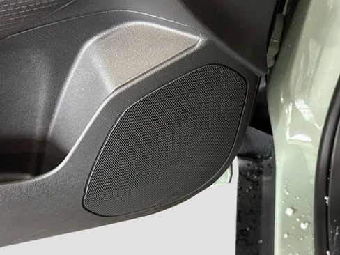 New 2026 Chevrolet Trax ACTIV w/ Sunroof Package image 19