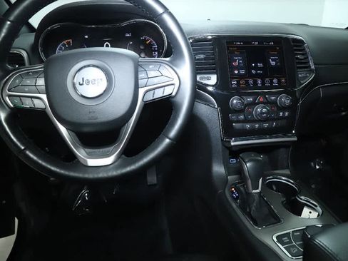 Used 2021 Jeep Grand Cherokee Limited w/ Trailer Tow Group IV image 29