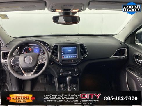 Used 2022 Jeep Cherokee Latitude Lux w/ Sun & Sound Group image 29