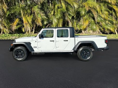 New 2026 Jeep Gladiator Sport image 2