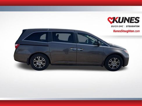 Used 2011 Honda Odyssey EX-L image 11